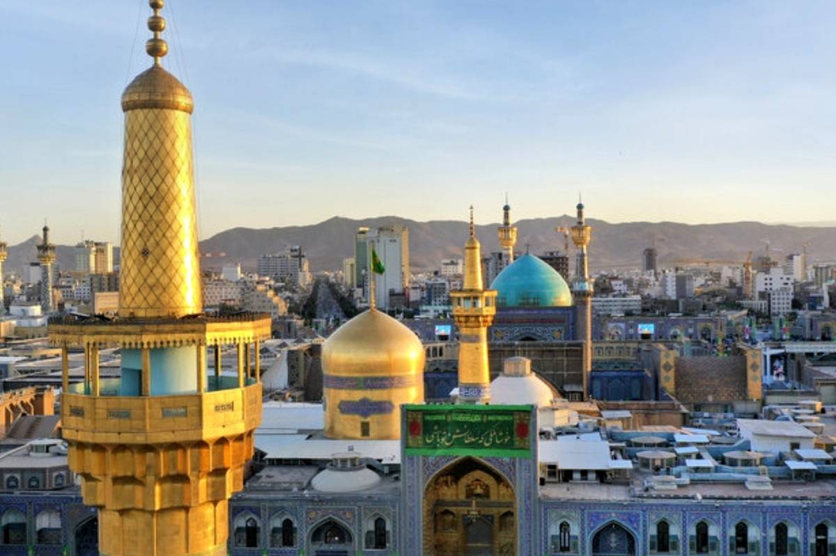 شهرستان کاشمر همواره ارادت ویژهای خود را به امام رضا (ع) نشان داده است
