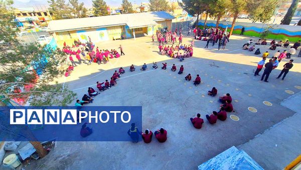 مانور زلزله در دبیرستان میثاق