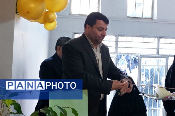 افتتاحیه طرح گلستان زندگی  دبیرستان شهدای هسته‌ای قرچک 
