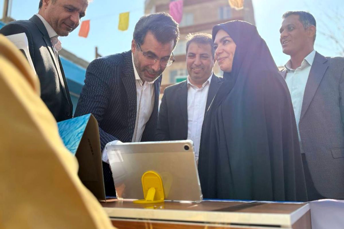 برای اولین بار در کشور،انتخابات الکترونیکی شورای دانش آموزی در دبیرستان صبح روشن شهر قدس