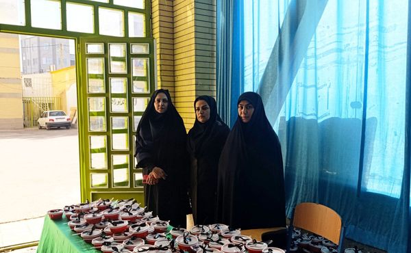 آیین سوگواری ایام فاطمیه در دبیرستان حضرت زینب(س) اسدآباد