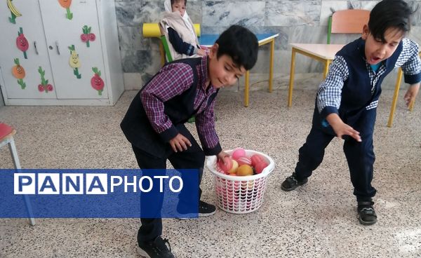 گرامیداشت روز جهانی کودک در آموزشگاه ولایت شهرستان فریمان