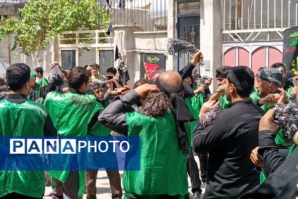 عزاداری مردم کرمانشاه در تاسوعای حسینی