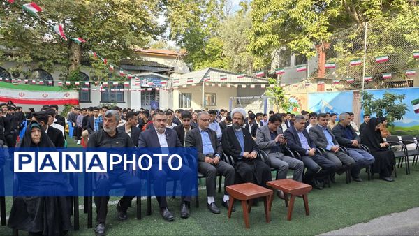 هفته دفاع مقدس سند افتخار ایران اسلامی و تداوم راه شهدا