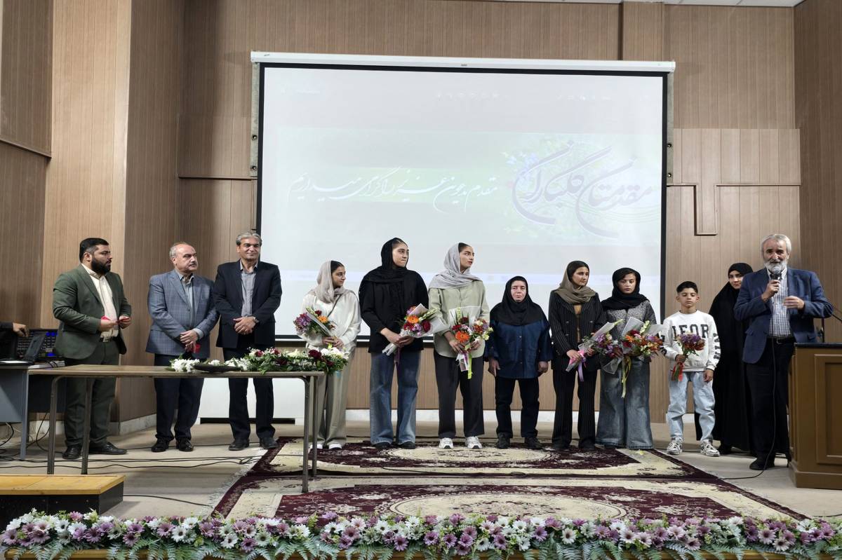 دانش آموزان راه یافته به تیم ملی در نیشابور تجلیل شدند