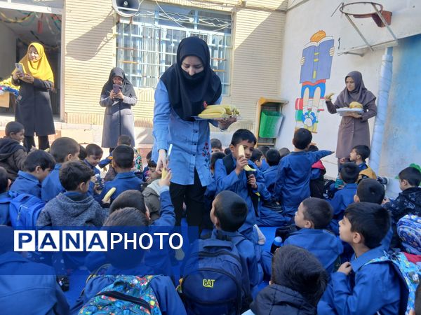 اردوی درون مدرسه‌ای به‌مناسبت روز جهانی کودک 
