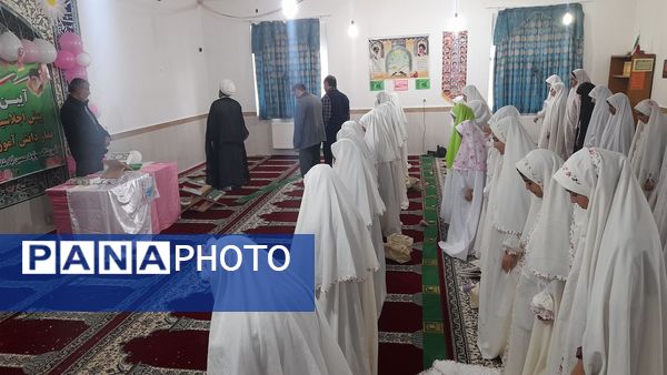 درخشش نیایش در جوکار؛ صدای ایمان از کلاس‌های درس برخاست