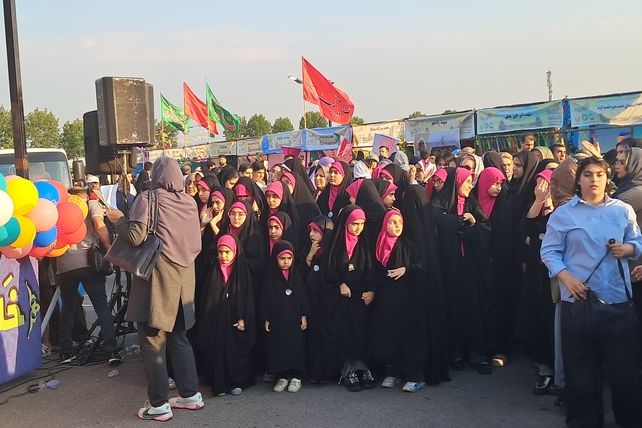 مهمانی پدرانه به‌مناسبت عید غدیر در قائمشهر