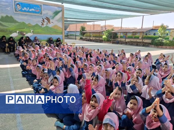 جشن متنوع میلاد حضرت زینب (س) در مدرسه شهید هادی آریایی