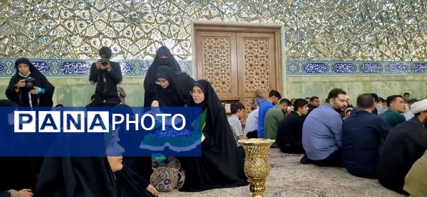 غبارروبی حرم حضرت معصومه(س) با حضور اصحاب رسانه