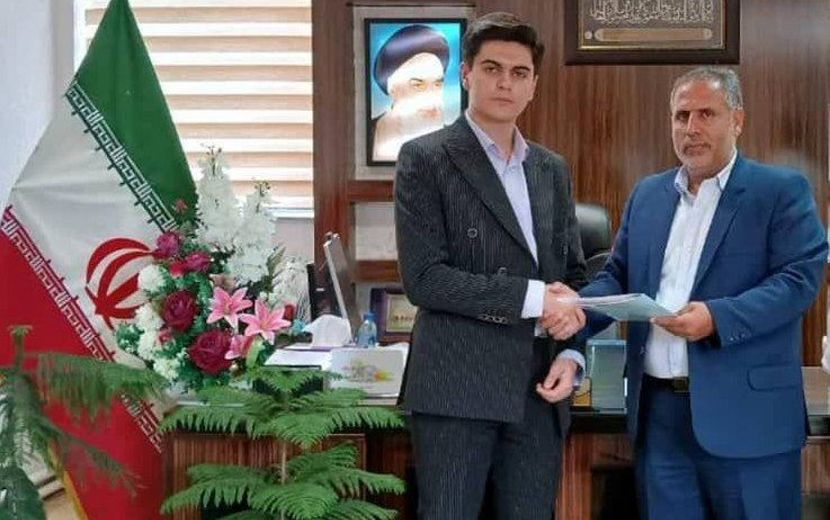 از قلم تا مشاوره؛ دانش‌آموز نویسنده نابغه، مشاور آموزش و پرورش ناحیه ۵ تبریز شد