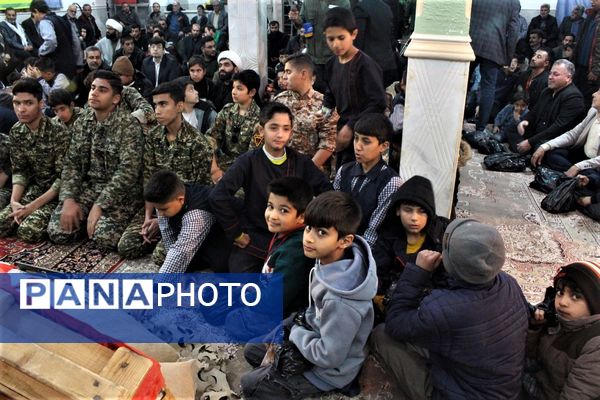 گرامیداشت یاد و خاطره ۱۵ شهید والامقام روستای مومن آباد قم