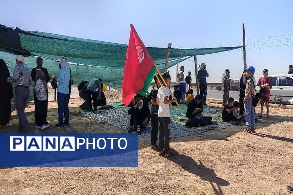 قدم به قدم به سوی نور کاروان پیاده روی از فیروزه به سمت مشهد مقدس
