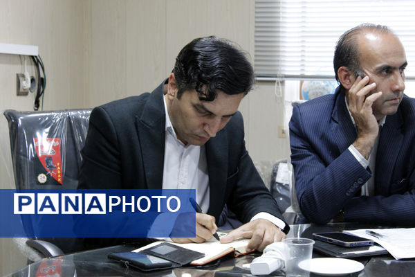 نشست جمع بندی بازدید‌های پروژه مهر از شهرستان‌های گرمه و جاجرم