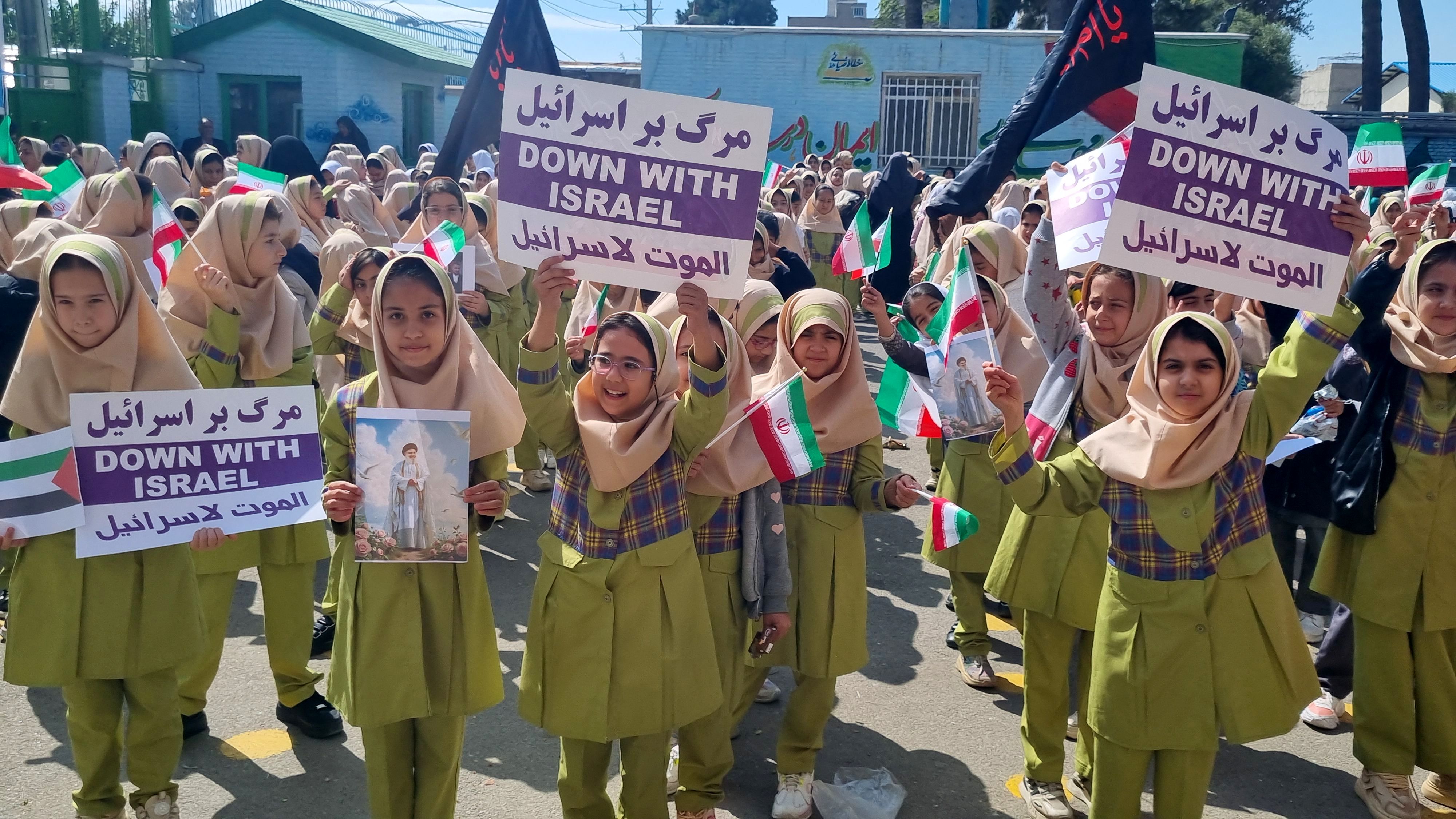 اعلام انزجار دانش‌آموزان ملاردی از رژیم کودک‌کش و جنایتکار صهیونیستی و حمایت از جبهه مقاومت