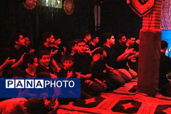 نغمه‌های شور و شعور حسینی در مسجد علی‌اکبر قرچک