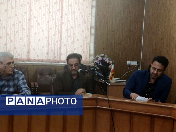 ساخت اردوگاه تربیتی دانش‌آموزی شهر زرقان اولویت مدیرکل آموزش و پرورش استان فارس