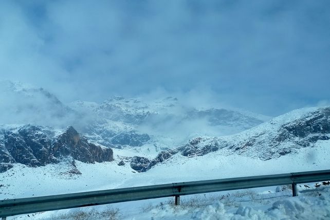 بروجن در پوشش سفیدی برف