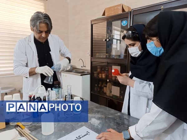 داوری ششمین دوره جشنواره علمی-پژوهشی پژوهشسرای دانشآموزی در هرمزگان