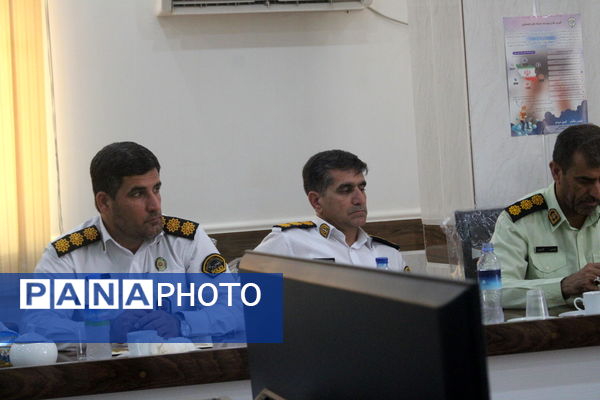 نشست خبری فرمانده انتظامی استان بوشهر با اصحاب رسانه 