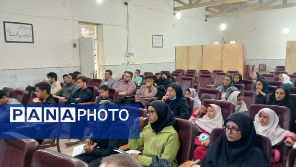 برگزاری دوره‌ کارگاهی خبرنگاری پانا ویژه‌ دانش‌آموزان شهرستان تفرش