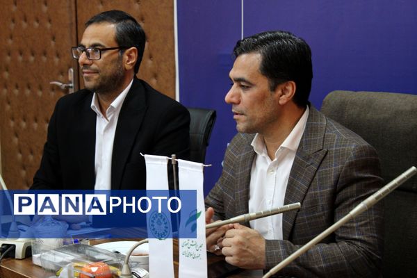 افتتاحیه وبیناری مجلس دانش آموزی جمهوری اسلامی ایران در زنجان 