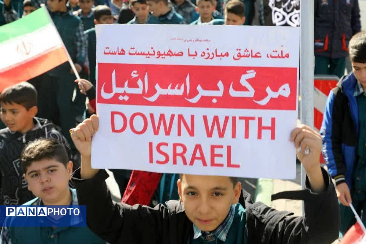 حضور پرشور دانش‌آموزان در راهپیمایی ۱۳آبان منطقه کهریزک 