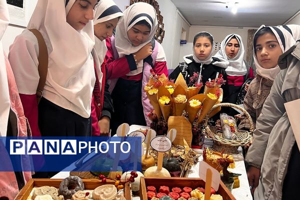 پایان کار نمایشگاه گیاهان دارویی پژوهش‌سرای کاوش کهریزک 