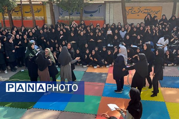 از حرکات رزمی دانش‌آموزان تا طناب‌کشی معلمان، المپیاد ورزشی مدرسه حکمت بهارستان‌دو