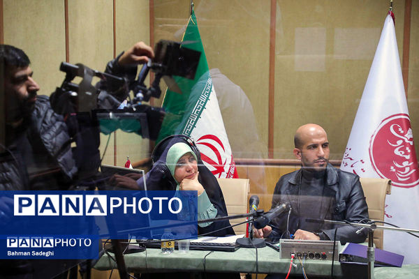 افتتاحیه رادیو مقاومت