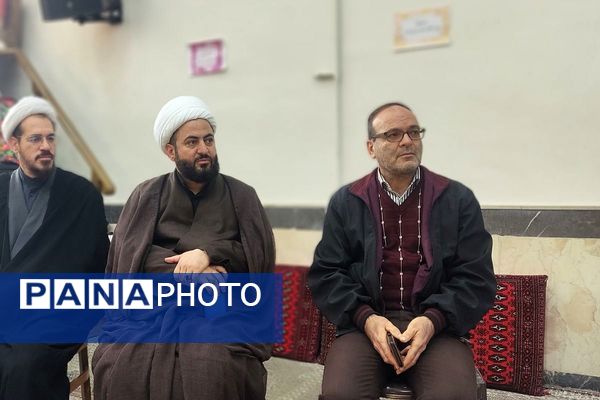 اختتامیه اعتکاف دانش‌آموزی رباط‌کریم با حضور مسئولان