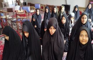 پیوند مسجد و مدرسه در دبیرستان صدرا ابرکوه