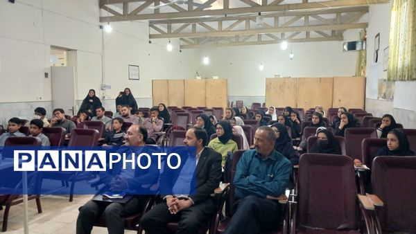 برگزاری دوره‌ کارگاهی خبرنگاری پانا ویژه‌ دانش‌آموزان شهرستان تفرش