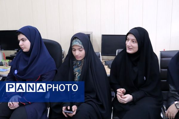 حضور مدیرکل فرهنگ و ارشاد اسلامی آذربایجان شرقی در دفتر خبرگزاری پانا استان به‌مناسبت روز خبرنگار
