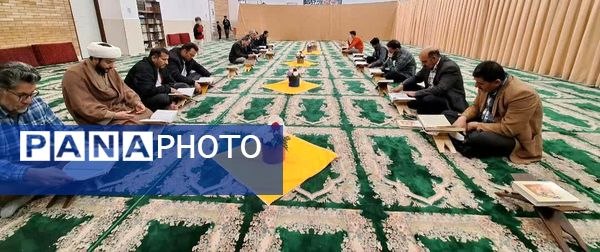 جز خوانی قرآن به همراه افطاری در مسجد خاتم النبیین بیرجند