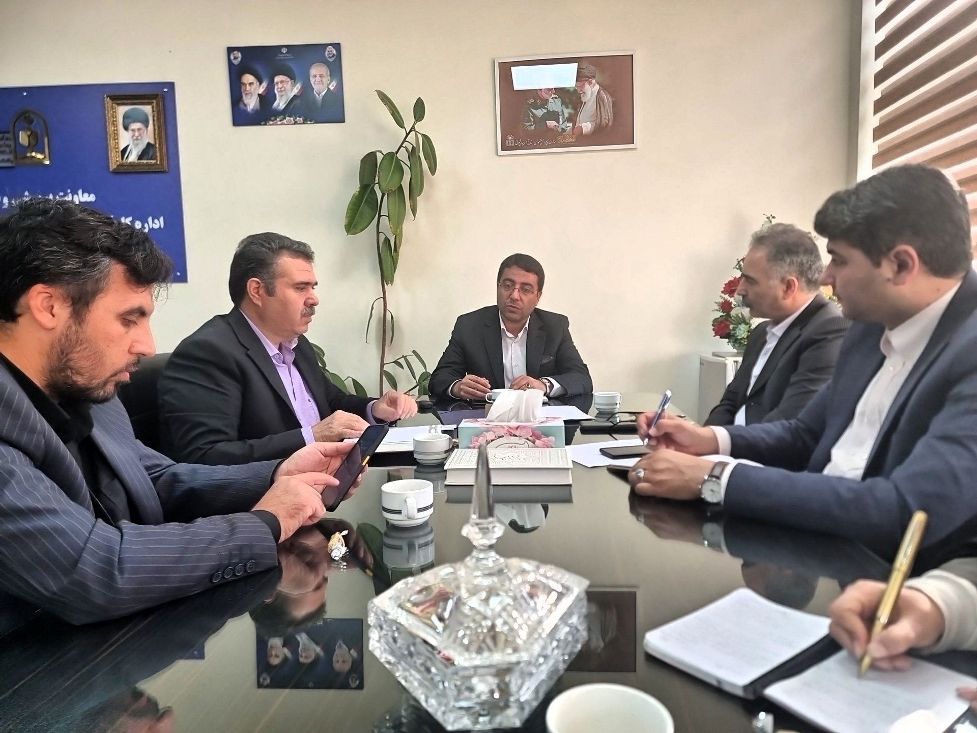 جشن عاطفه‌ها با شعار «آینده‌ساز باشیم» در مدارس آذربایجان‌شرقی برگزار می‌شود