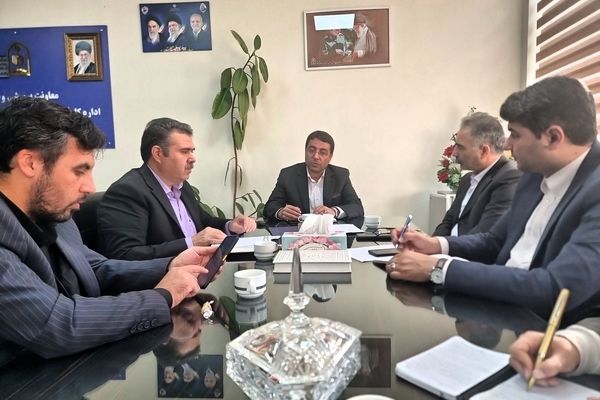 جشن عاطفه‌ها با شعار «آینده‌ساز باشیم» در مدارس آذربایجان‌شرقی برگزار می‌شود