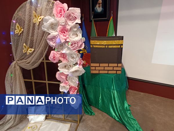 جشن تکلیف دانش‌آموزان  پایه سوم دبستان ٢٢ بهمن ناحیه ۵ 