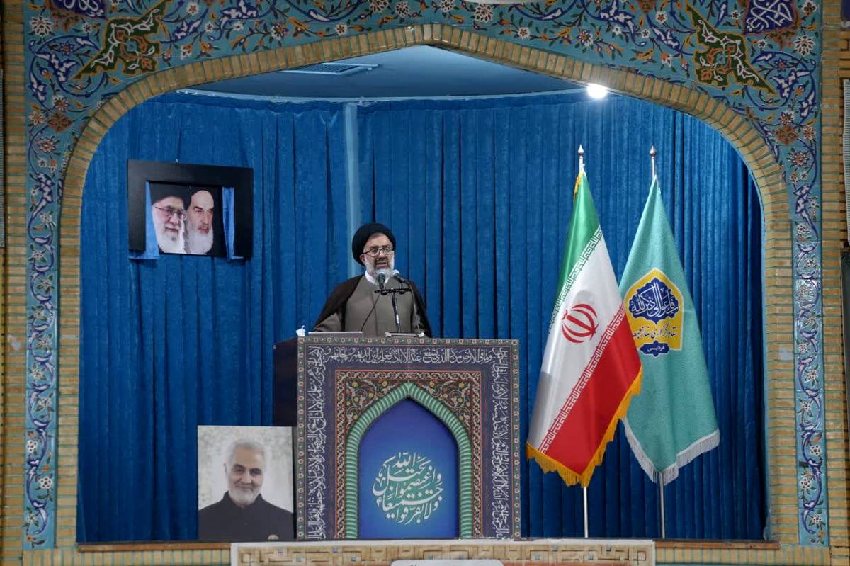 مقاومت در برابر تهاجم فرهنگی دشمن، تنها با تقوا و وحدت ممکن است
