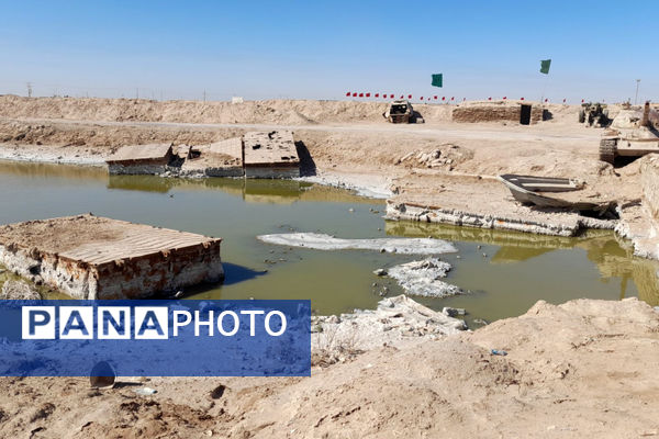 قدمگذاشتن دانشآموزان رباطکریم بر خاک مقدس شلمچه