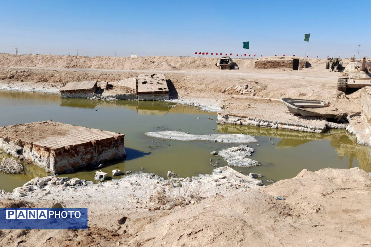 قدمگذاشتن دانشآموزان رباطکریم بر خاک مقدس شلمچه