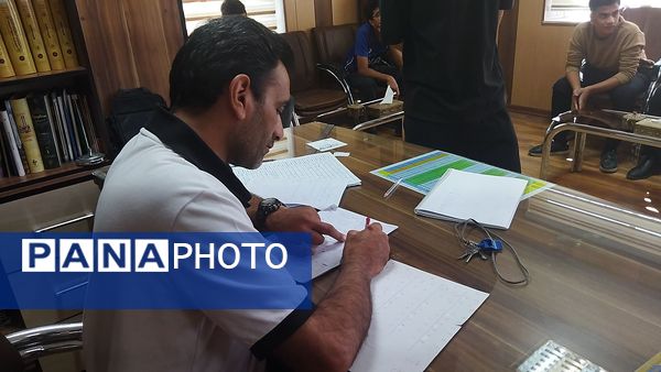 جلسه انجمن های ورزشی دبیرستان شاهد ابوذر غفاری 