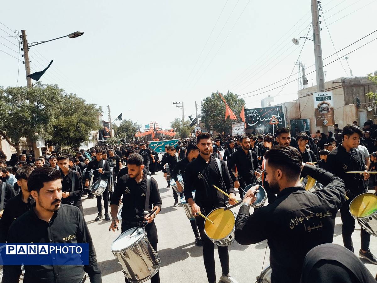 تعزیه خوانی و زنجیر زنی در روستای بزرگ فدیشه نیشابور