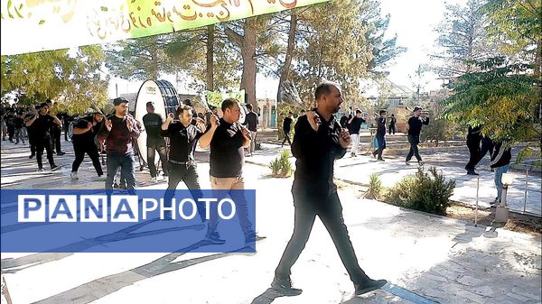 برپایی هیئت حسینی به مناسبت شهادت حضرت زهرا در روستای ارغا