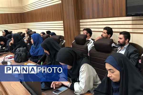 برگزاری کارگاه آموزشی با موضوع جهاد تبیین در ناحیه دو شهرری 