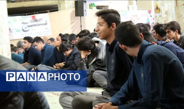 تجلی پیوند مدرسه و مسجد در خاتم