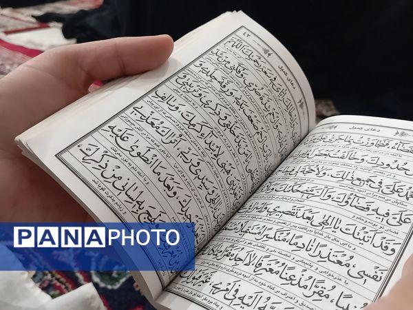 تلاوت دعای کمیل در شهرستان کاخک