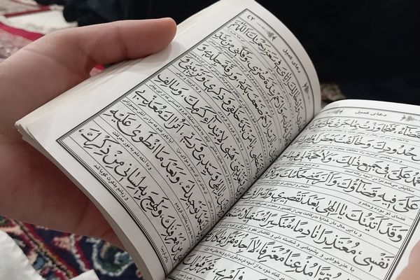 تلاوت دعای کمیل در شهرستان کاخک