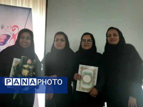مراسم بزرگداشت روز معلم در میناب 
