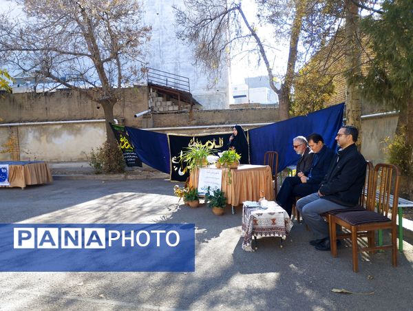 سجده‌ای برای آبادی